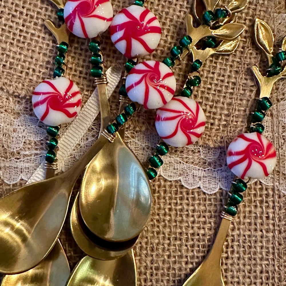 Gold and Green Beaded Jewelry Set